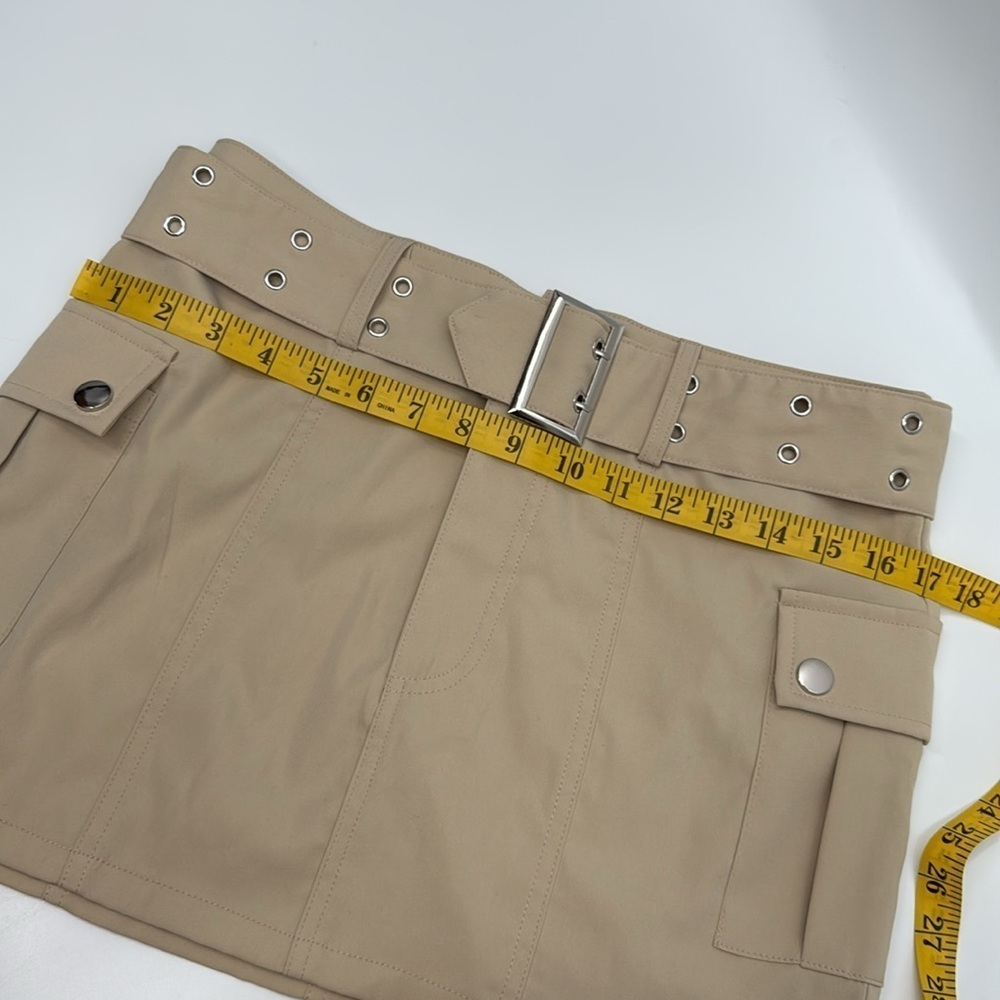 Tan Khaki Cargo Mini Skirt with Belt Size 30” Waist approx. size 11 - Picture 9 of 9
